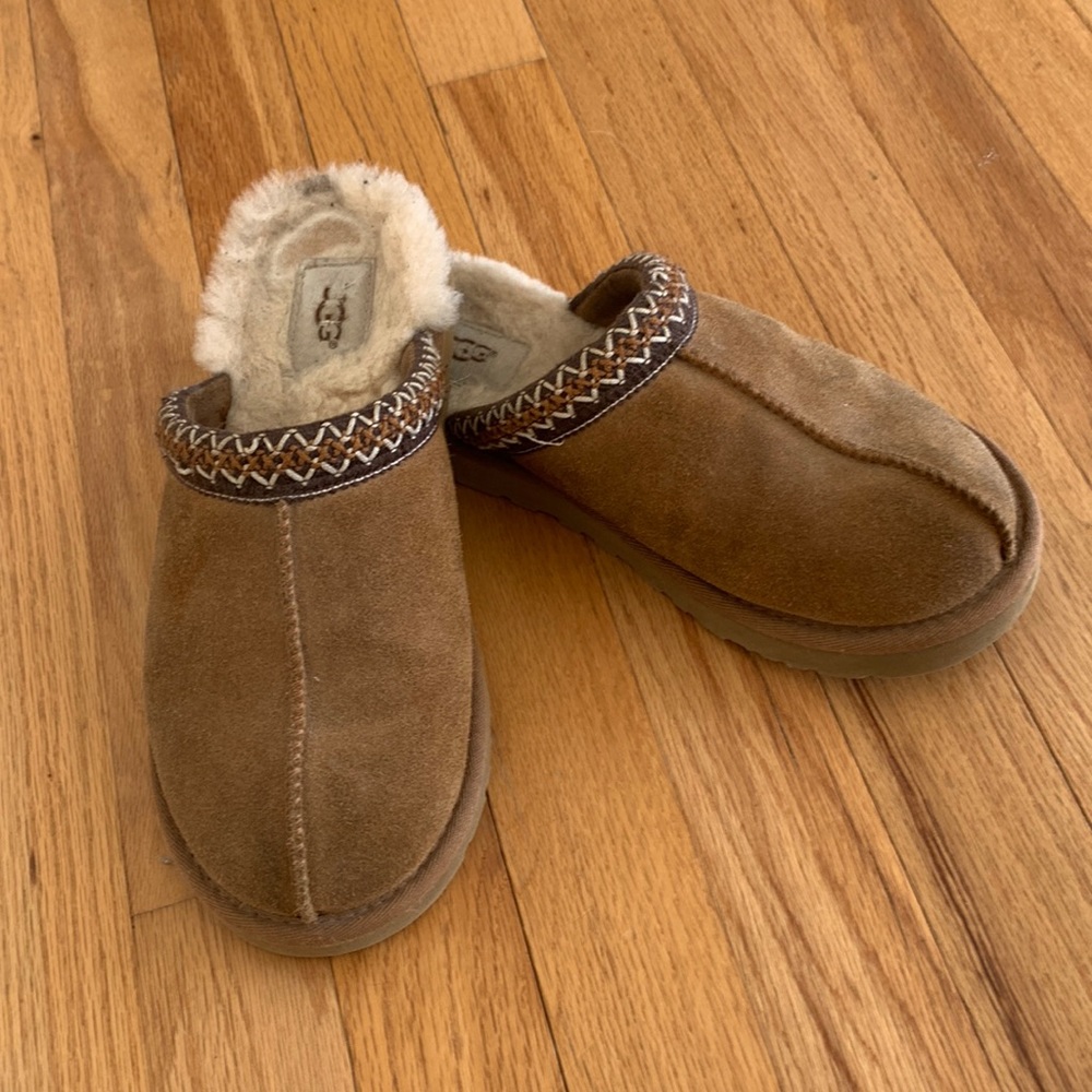 Ugh slippers